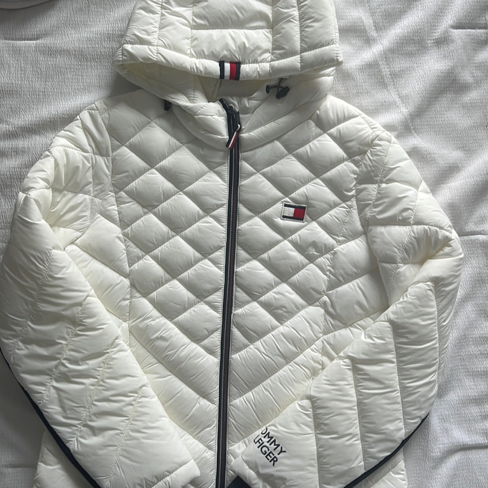 tommy hilfiger puffer jacket